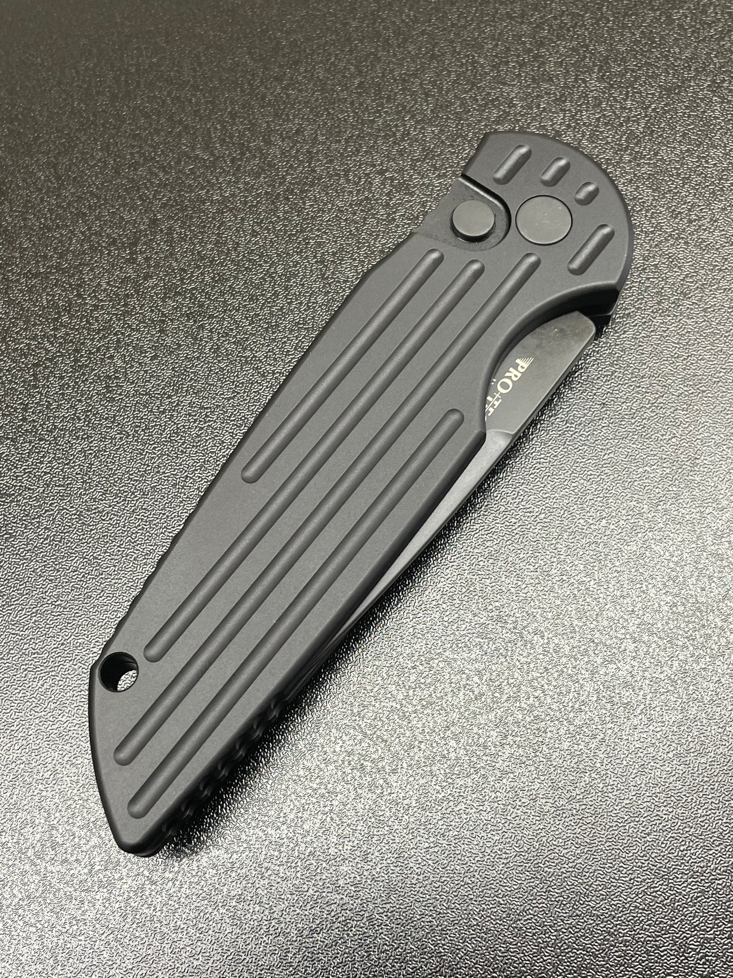 ProTech TR3 L2 Lefty Black Blade