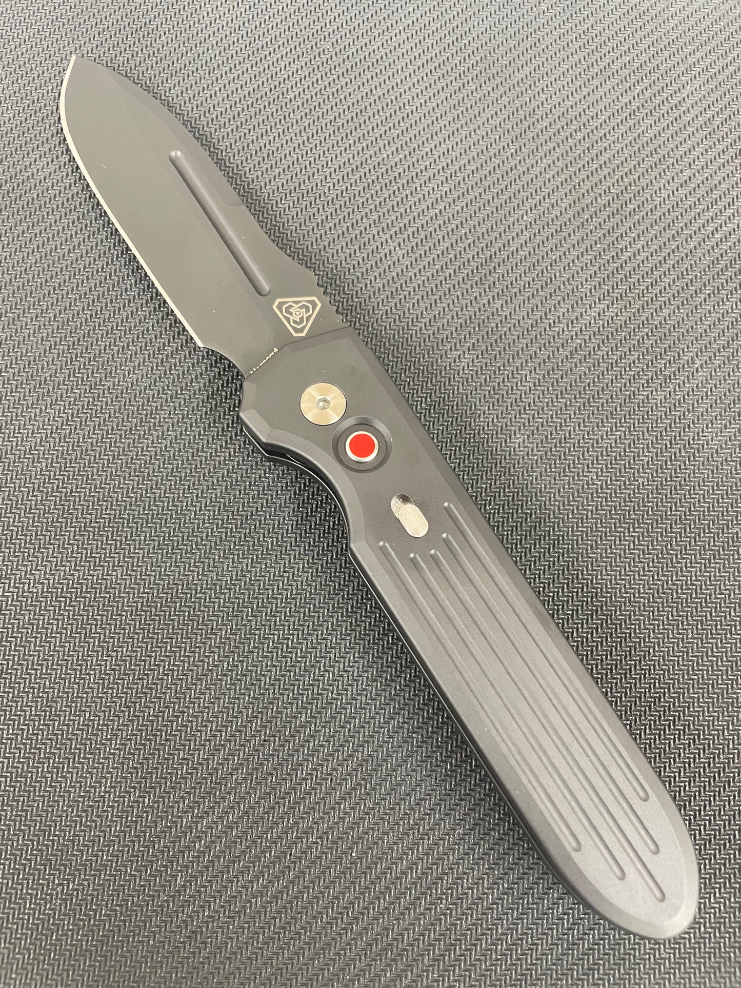 ProTech PDW Auto Invictus 1805